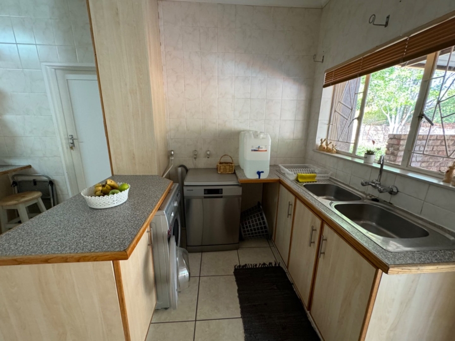  Bedroom Property for Sale in El Toro Park Northern Cape